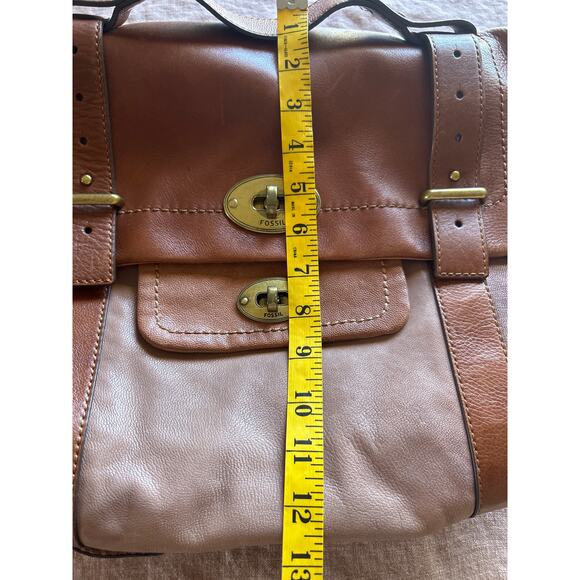 Vintage Fossil Two Tone Brown Leather Messenger Saddle Bag - Picture 10 of 11